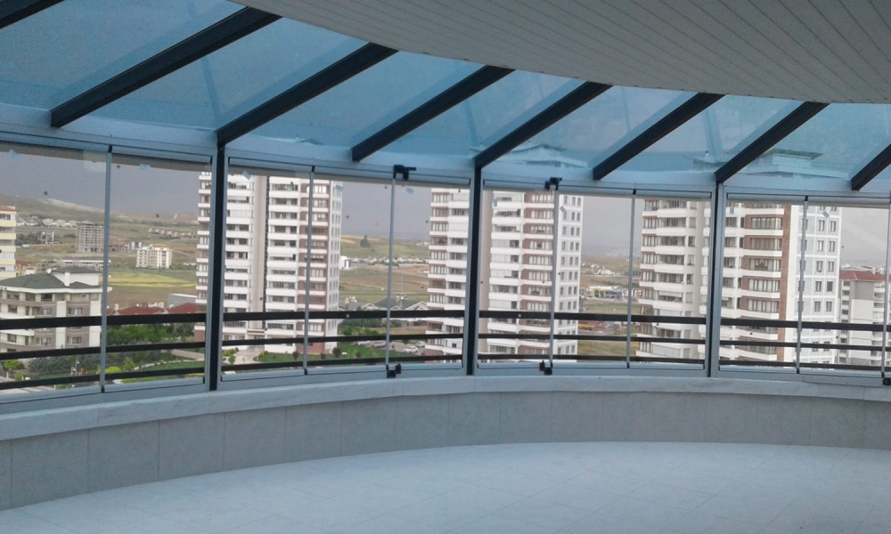 Cam Çatı Ve Cam Balkon 